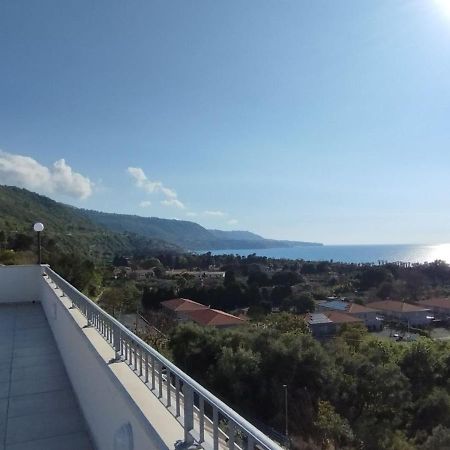 Hotel La Giara Zambrone Buitenkant foto