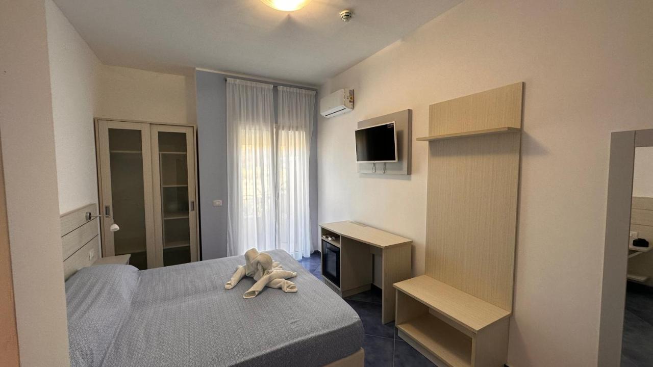 Hotel La Giara Zambrone Buitenkant foto