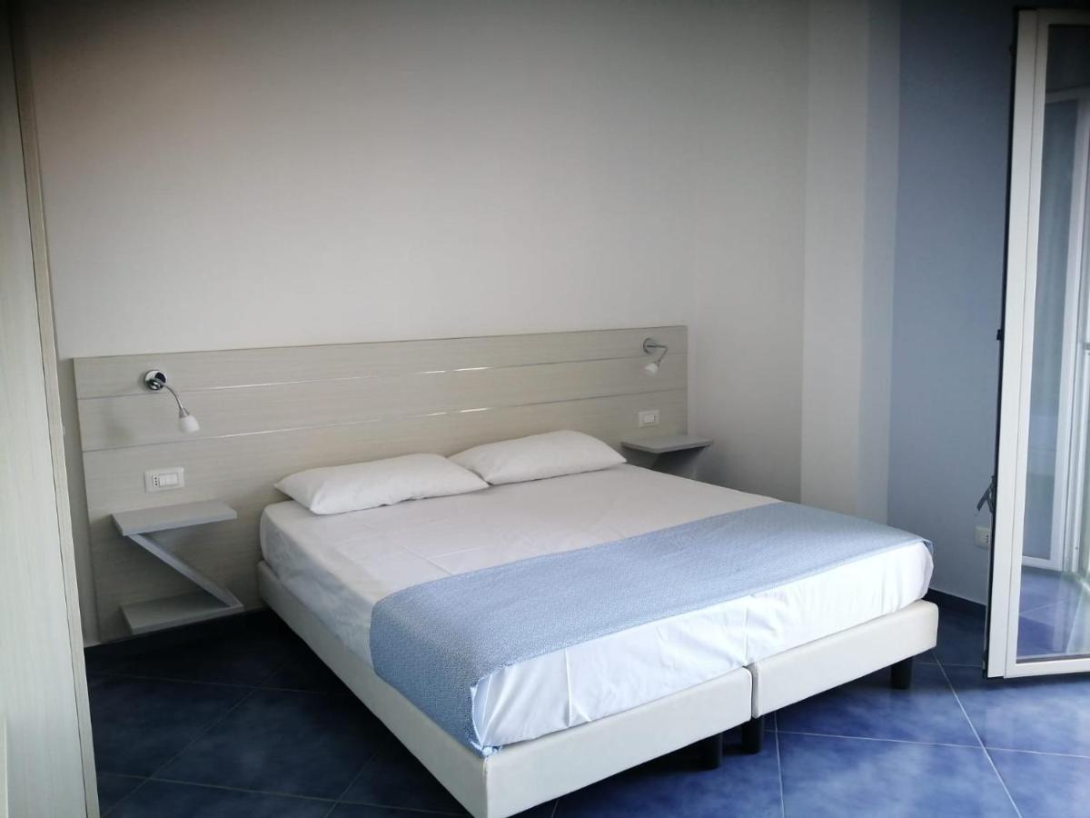 Hotel La Giara Zambrone Buitenkant foto